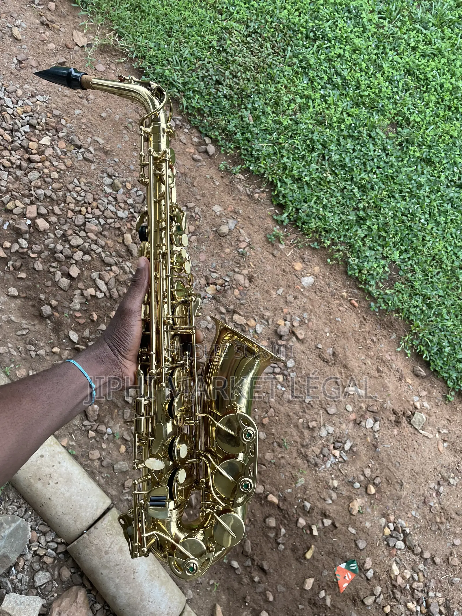 Saxophone Moins Chère De Qualité Et Importé