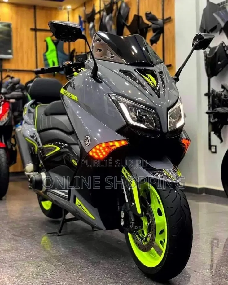 Nouveau Arctic Cat 400 2023 Orange