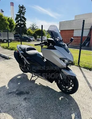 Nouveau Yamaha NMAX 155 2023 Noir