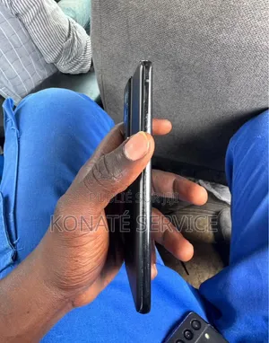 Nouveau Samsung Galaxy S22 Ultra 5G 512 GB Autre