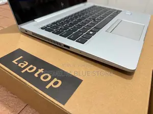 Nouveau HP EliteBook 830 G5 8GB Intel Core i5 SSD 256GB