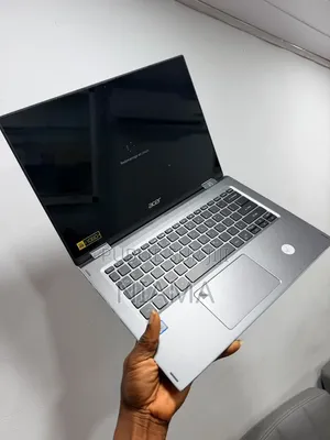 Nouveau Ordinateur portable Acer Spin 5 8GB Intel Core i5 SSD 256GB