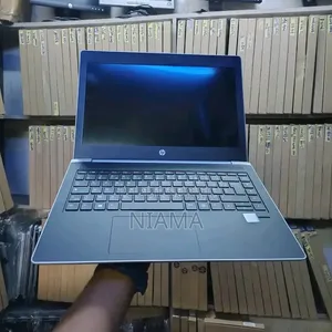 Nouveau HP ProBook 450 G5 8GB Intel Core i5 SSD 256GB