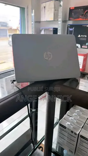 Nouveau HP EliteBook 820 G3 8GB Intel Core i5 SSD 256GB