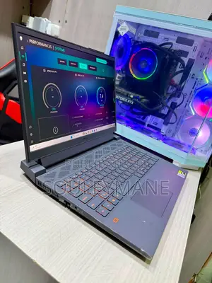 Nouveau Ordinateur portable Dell G15 5511 16GB Intel Core i5 SSD 512GB