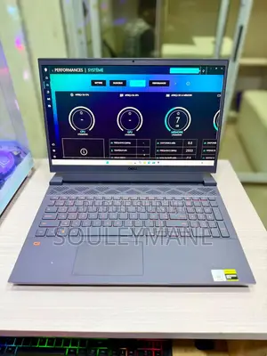 Nouveau Ordinateur portable Dell G15 5511 16GB Intel Core i5 SSD 512GB