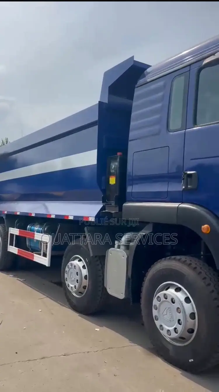 Camion Howo 8*4 TX