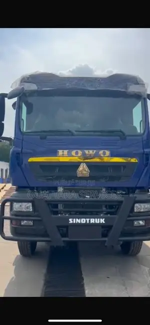 Camion Howo 8*4 TX