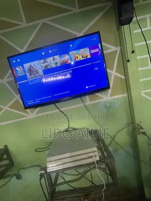 Ps4 Pro Édition Limitée Craque 25 Jeux