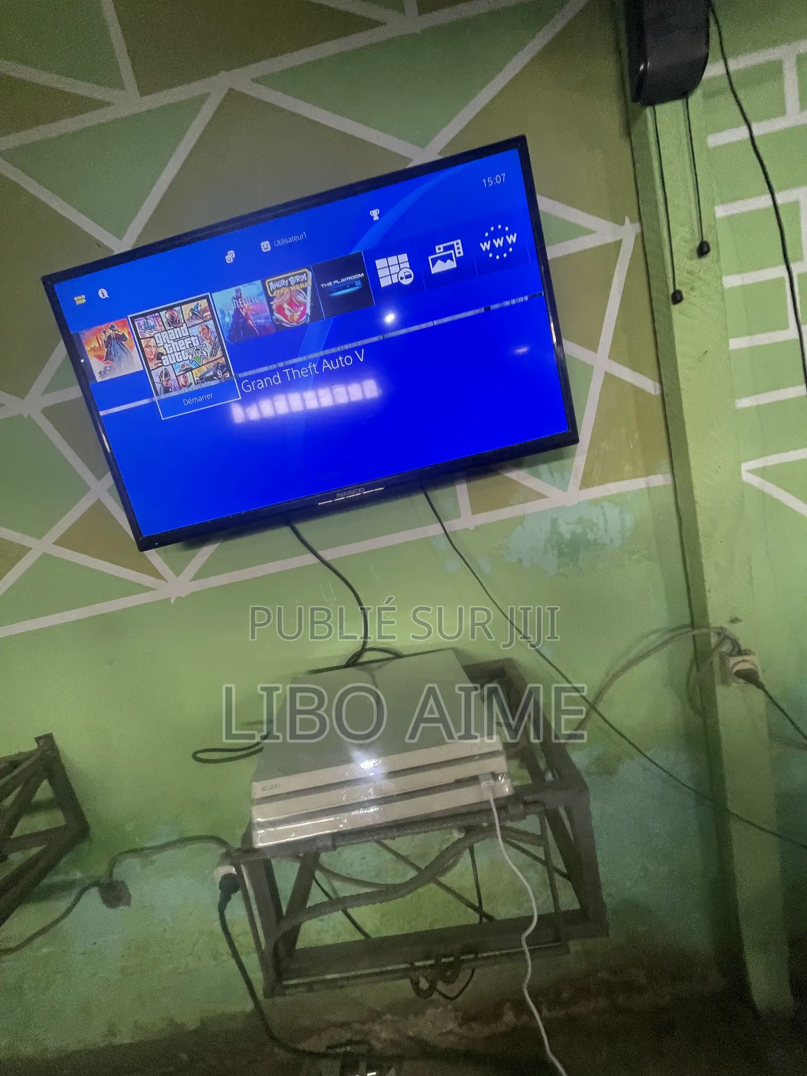 Ps4 Pro Édition Limitée Craque 25 Jeux