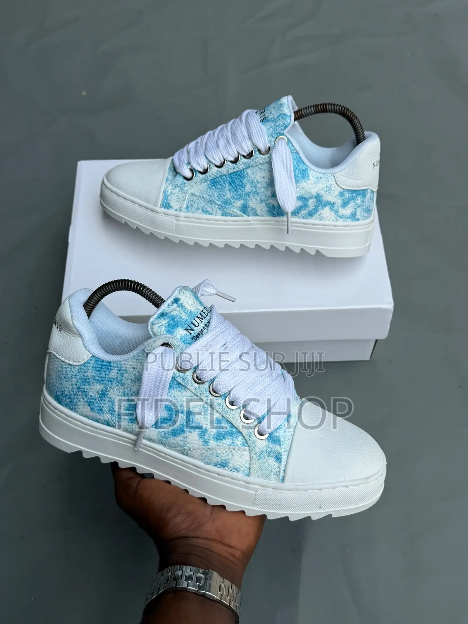 Paire De Numeris Shoes