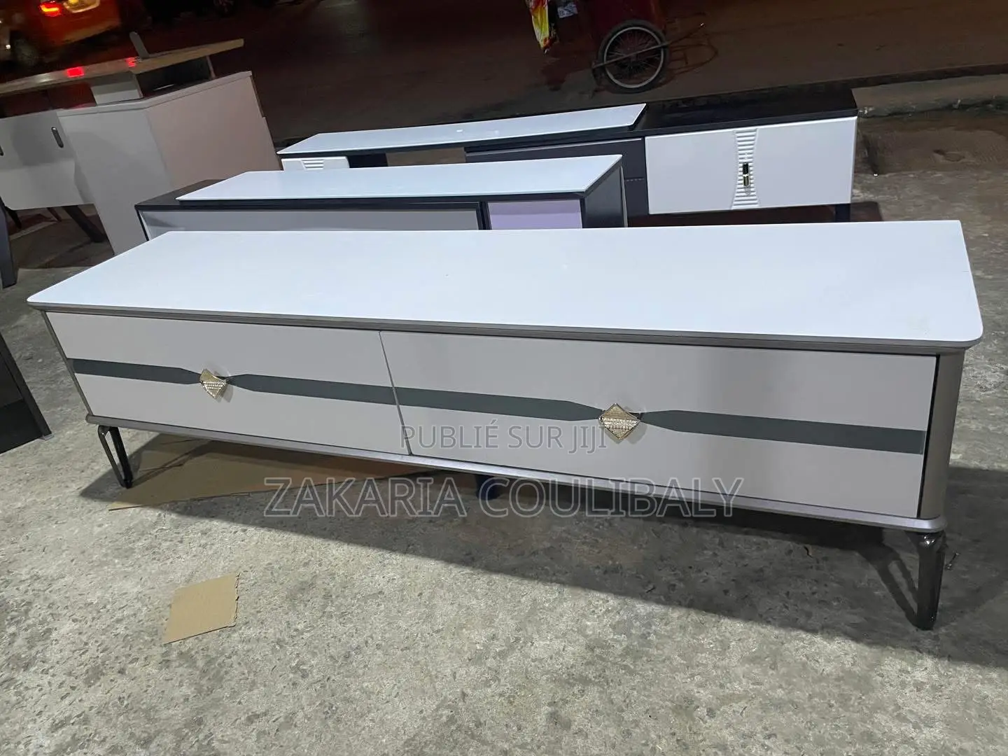 Tables Télé