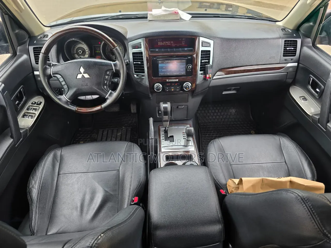 Mitsubishi Pajero 2022 Noir