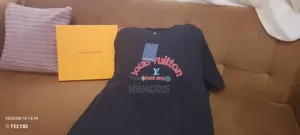 T-Shirt Luis Vuitton