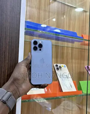 Nouveau Apple iPhone 13 Pro 128 GB Bleu