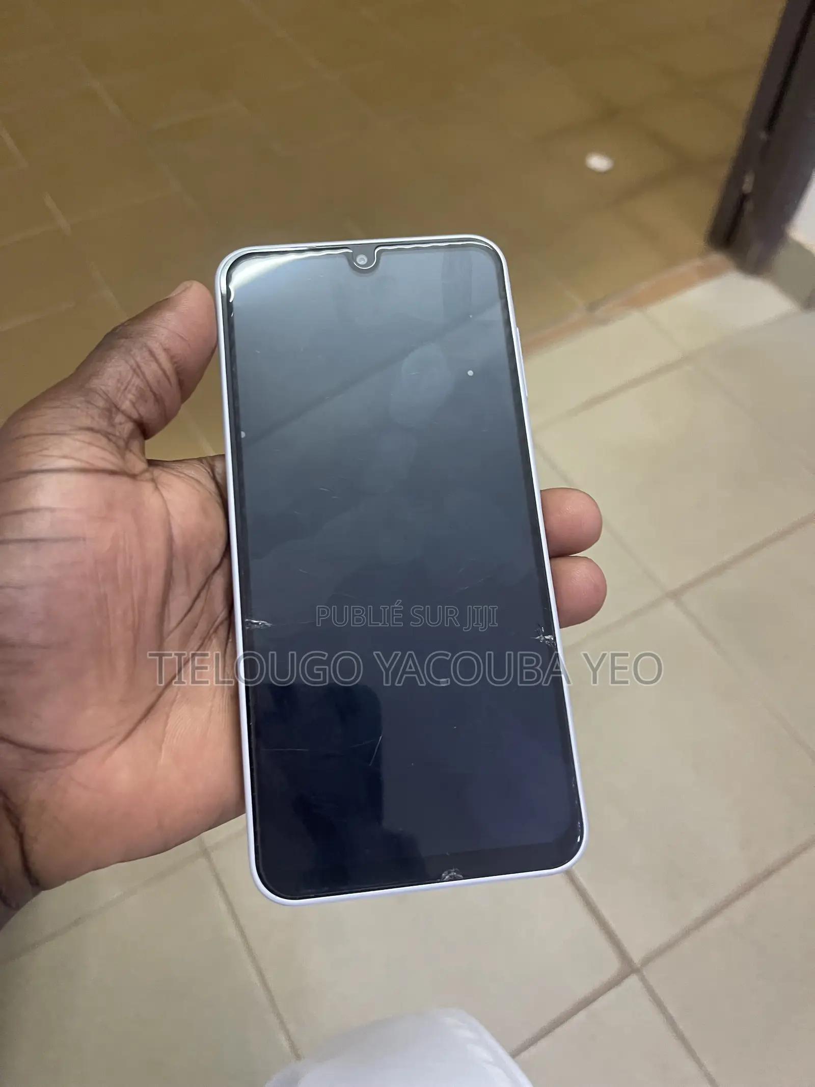 Nouveau Samsung Galaxy A16 128 GB Gris