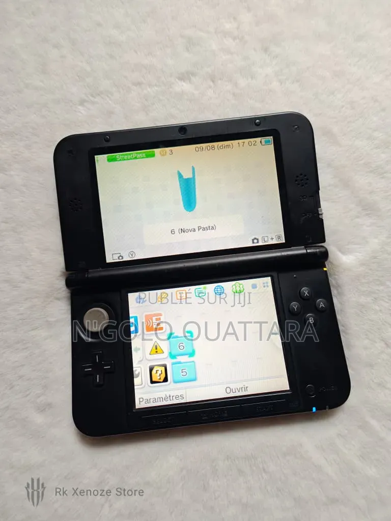 Nintendo 3ds XL Bleu Cracker + Jeux