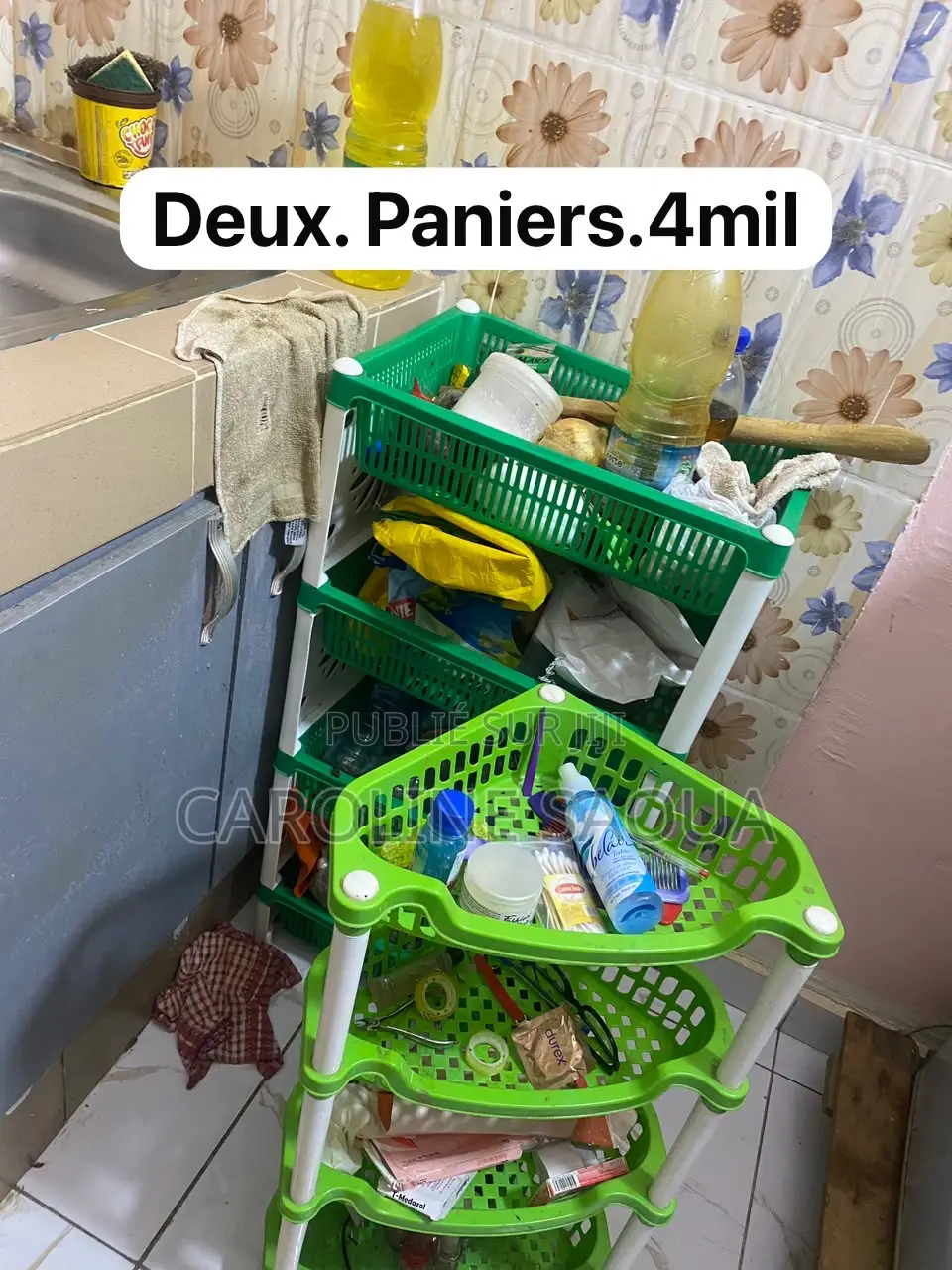 Tout À Vendre