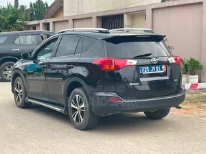 Toyota RAV4 2015 Noir