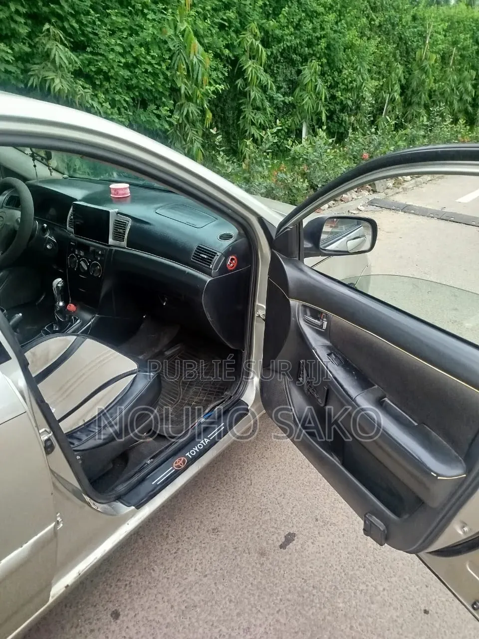 Toyota Corolla 2002 Beige