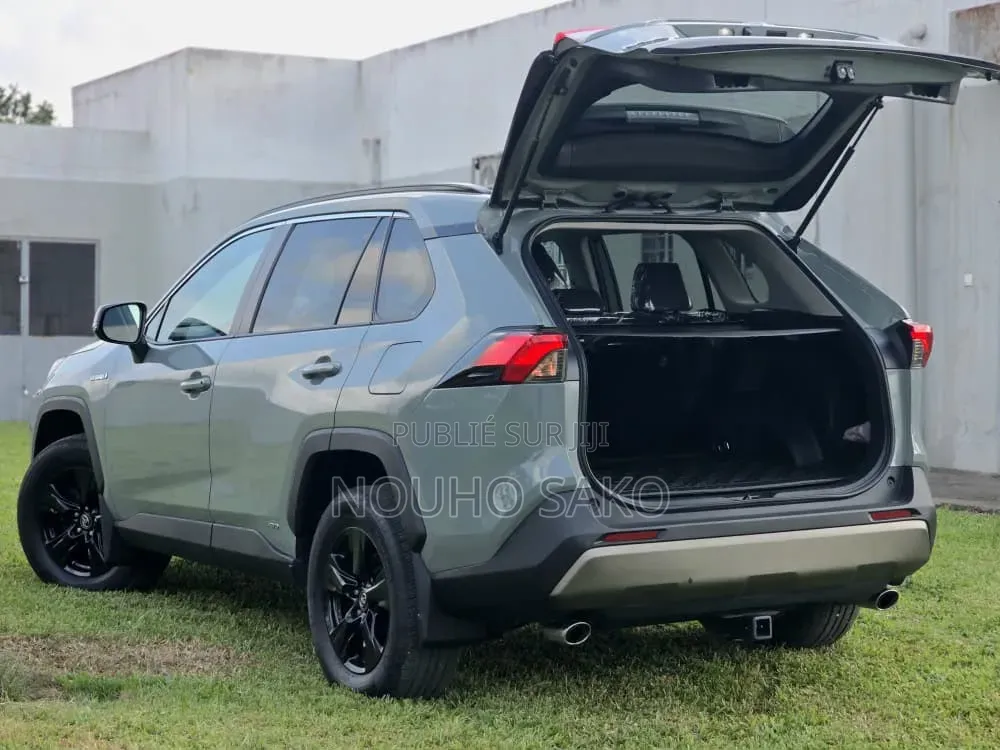 Toyota RAV4 2021 Autre