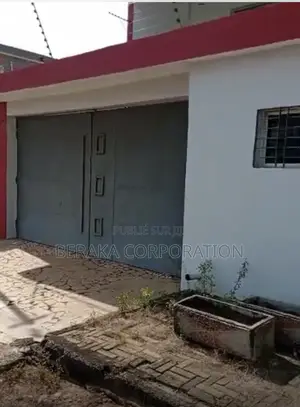 9chbre Duplex dans Beraka Corporation, Boulay Island à Vendre