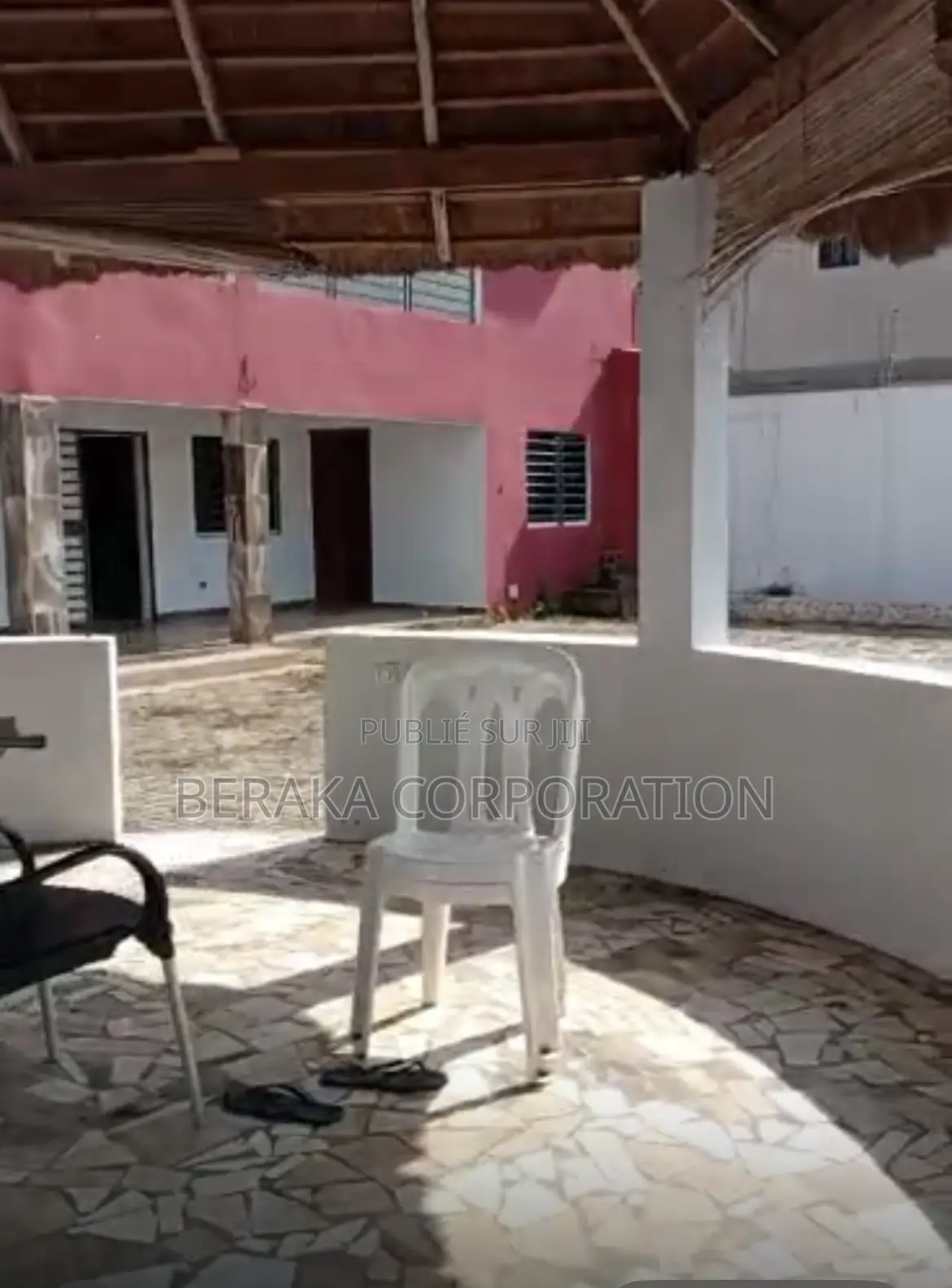 9chbre Duplex dans Beraka Corporation, Boulay Island à Vendre