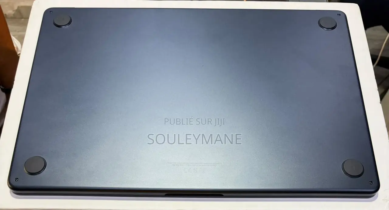 Nouveau Apple MacBook Air 2024 M3 16GB Apple M3 SSD 512GB