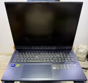 Nouveau Acer Predator Helios 18 PH18-71 32GB Intel Core Ultra 9 SSD 1T