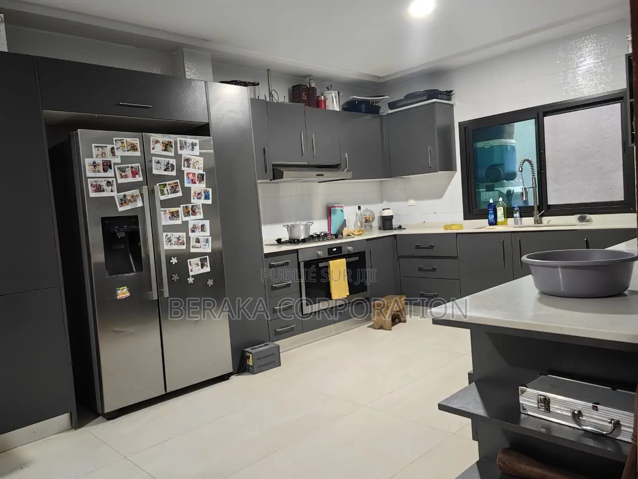 6chbre Duplex dans Beraka Corporation, Cocody à Vendre