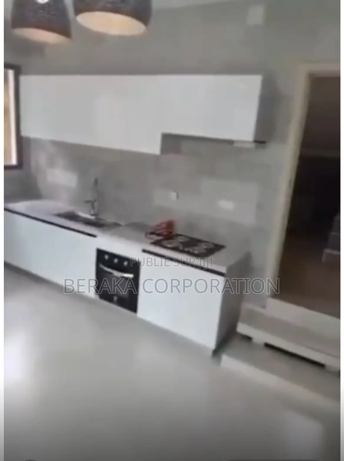 6chbre Duplex dans Beraka Corporation, Cocody à Vendre