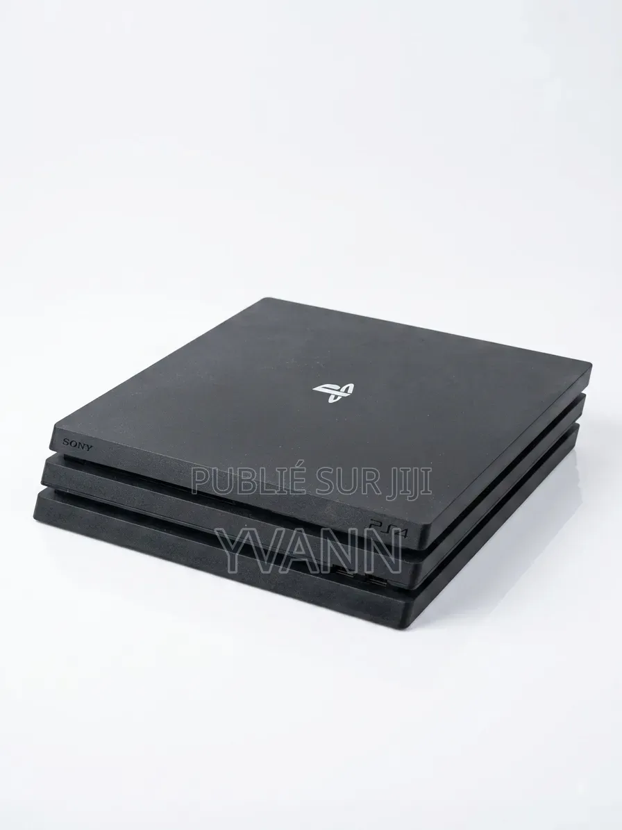 PS4 Pro Avec Fc 25 Et Naruto Shippuden Storm 4
