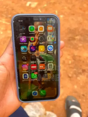 Nouveau Apple iPhone 11 128 GB Noir