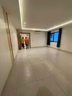 2chbre Appartement dans Beraka Corporation, Cocody à Louer