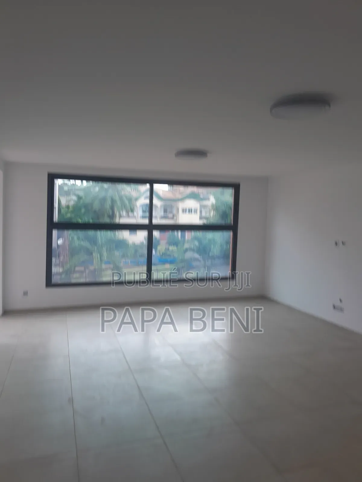 4chbre Villa dans Angré Immobilier, Cocody à Louer