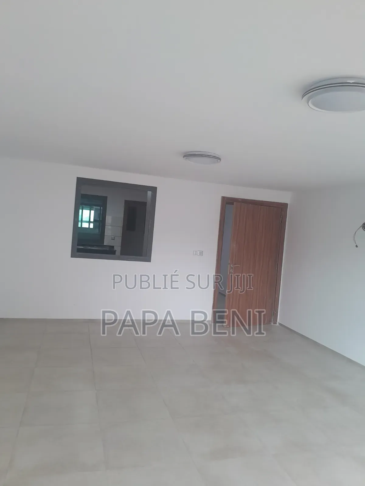 4chbre Villa dans Angré Immobilier, Cocody à Louer