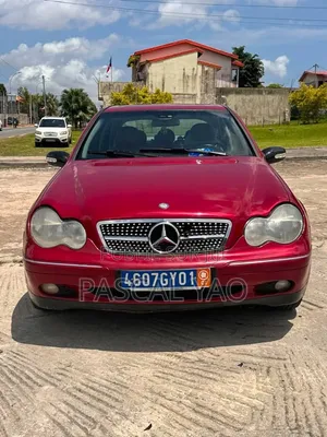 Mercedes-Benz C240 2.6 RWD 2000 Pearl