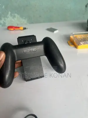 Support De Manettes Joy-Con Officiel Nintendo Switch (Joy-Con Grip)