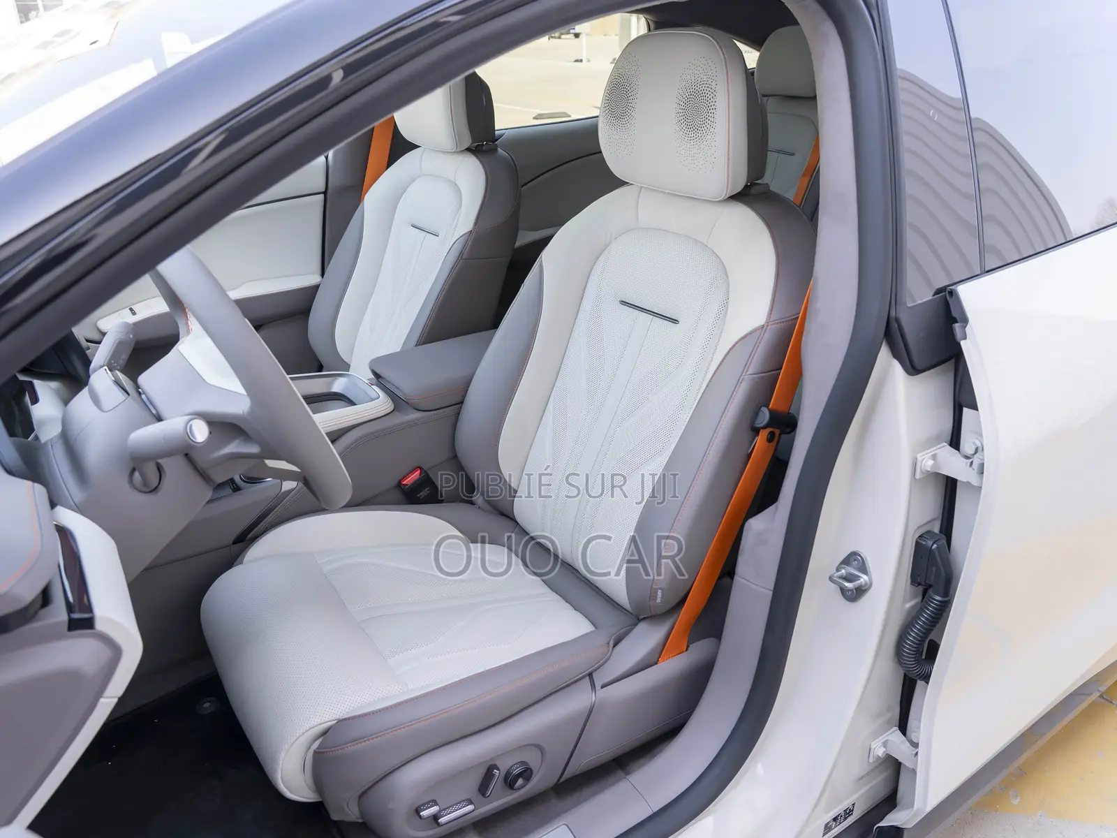 Nouveau Zeekr 007 2025 Blanc