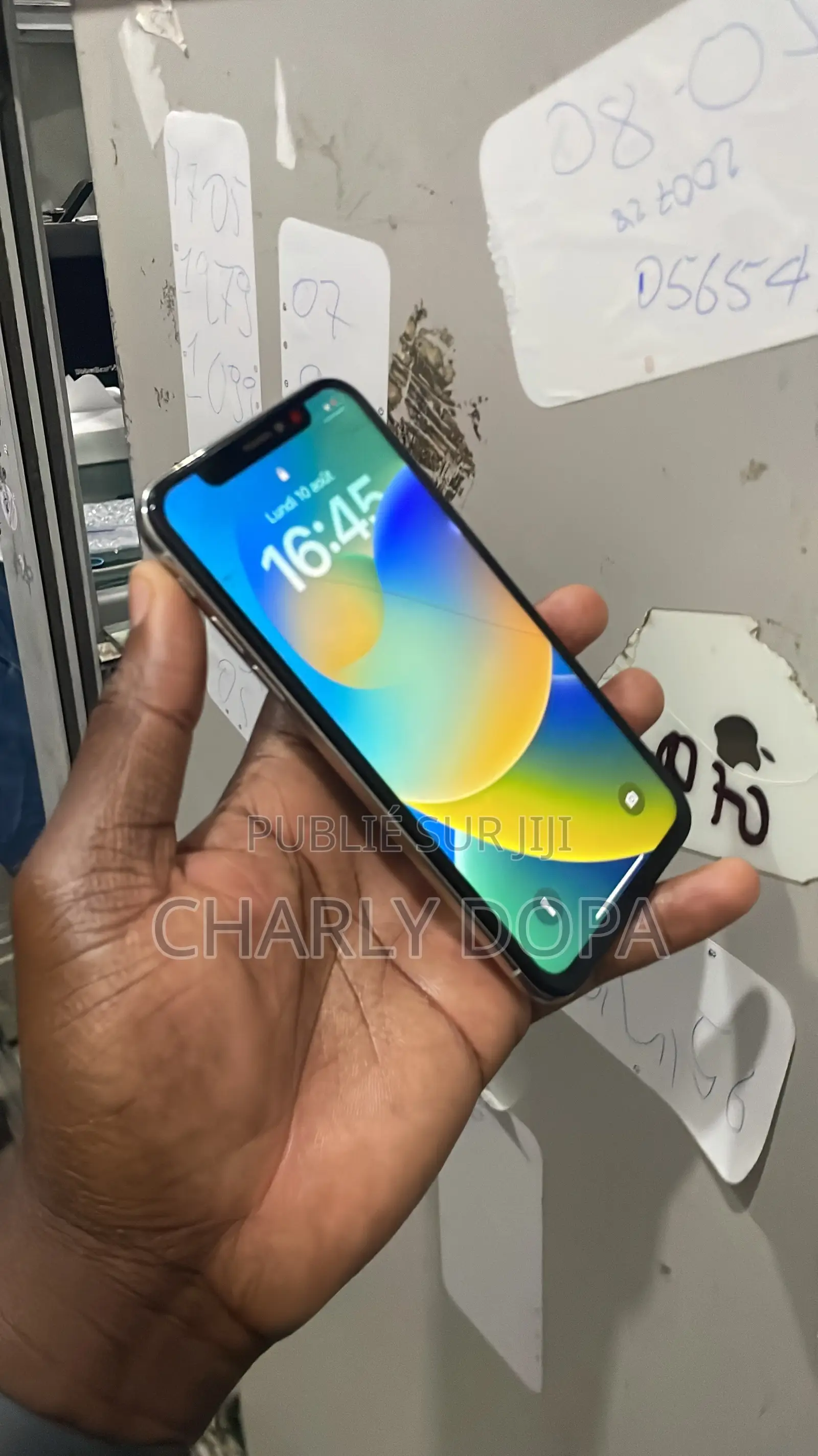 Apple iPhone X 64 GB Noir