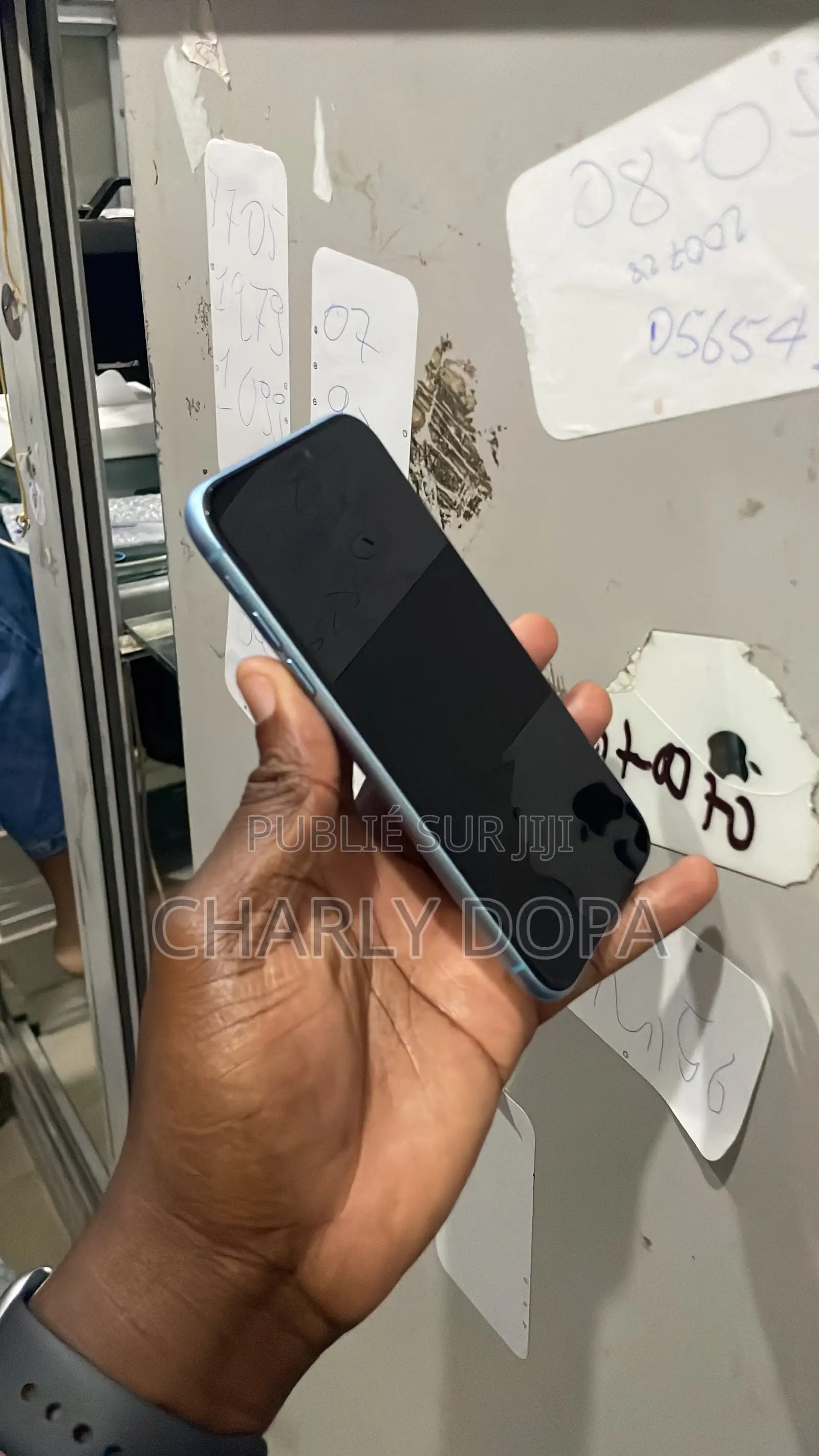 Apple iPhone XR 64 GB Bleu