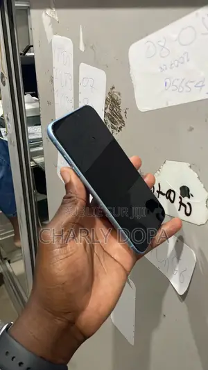 Apple iPhone XR 64 GB Bleu