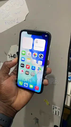 Apple iPhone 11 64 GB Noir