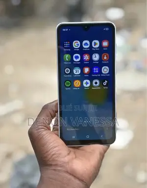 Nouveau Samsung Galaxy A16 128 GB Noir