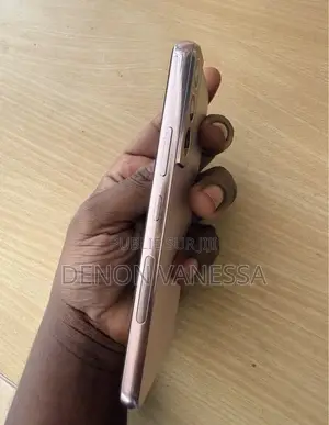 Nouveau Samsung Galaxy S22 5G 256 GB Or rose