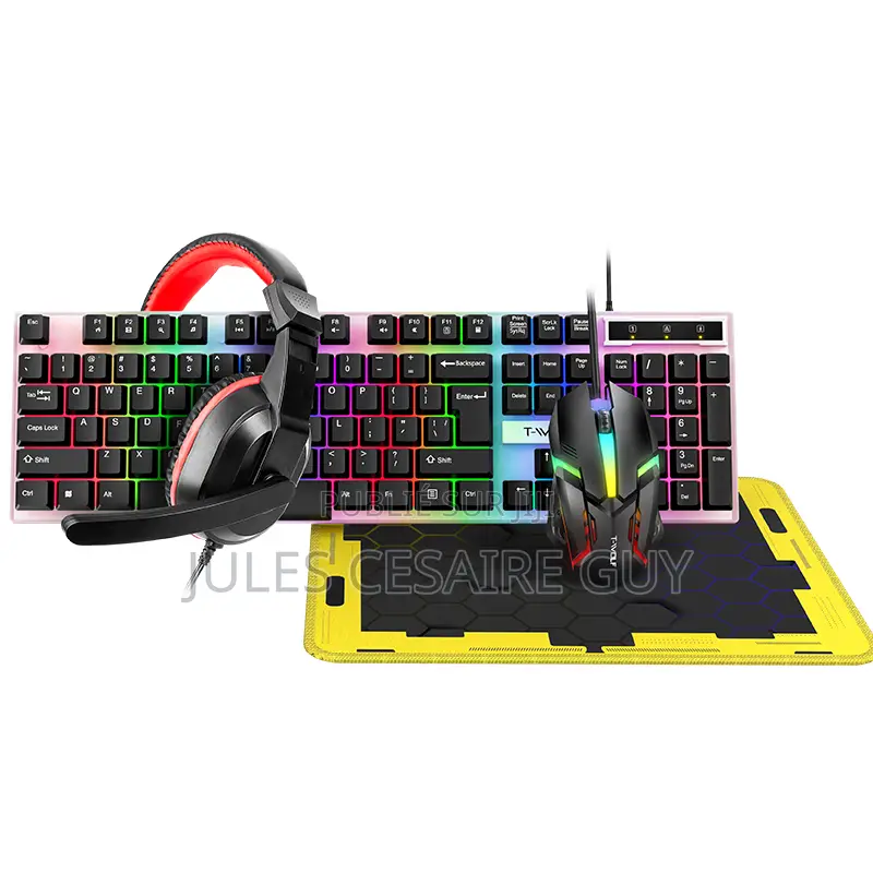 Pack Gaming 4-en-1 RGB : Clavier , Souris, Casque Audio Et Tapis