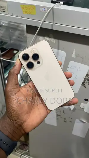 Apple iPhone 16 Pro 128 GB Doré