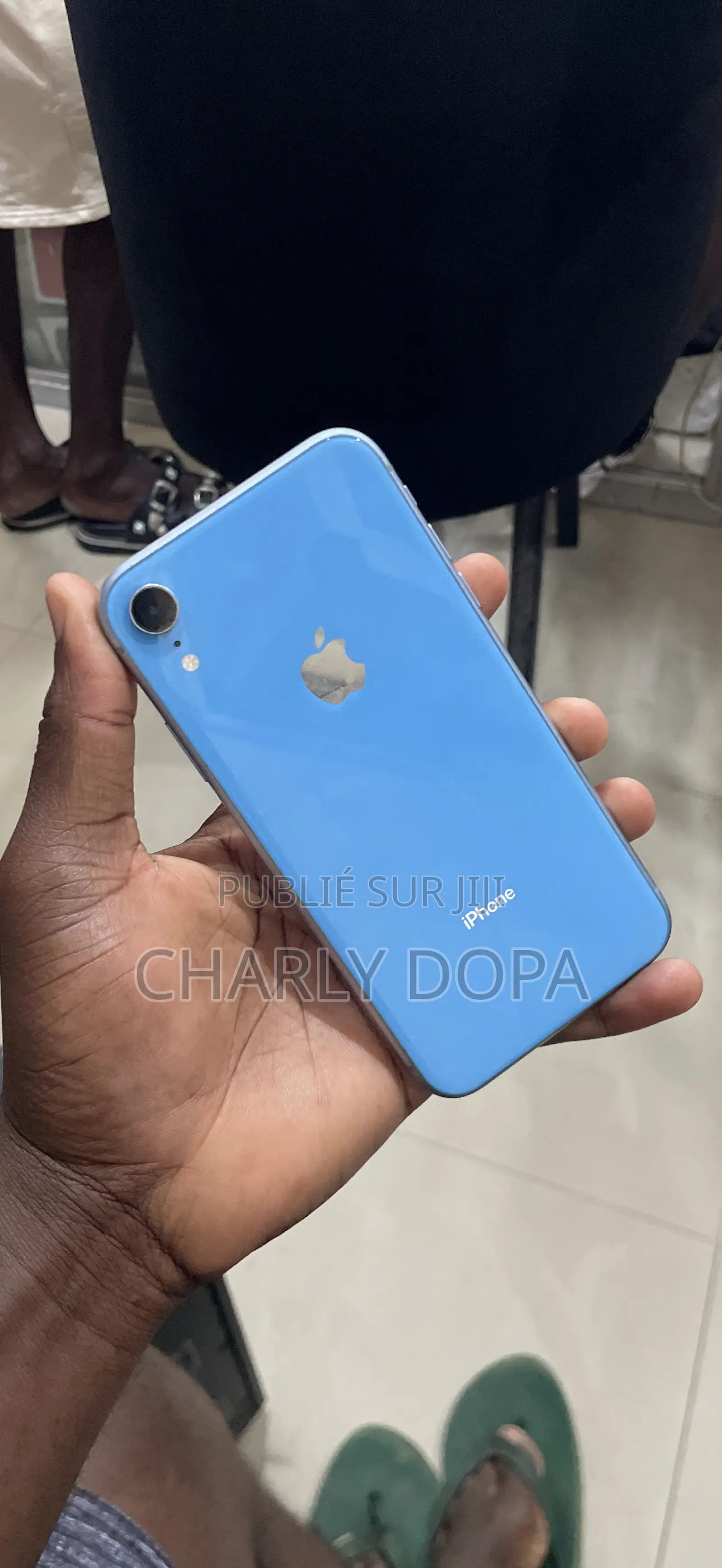 Apple iPhone XR 64 GB Bleu