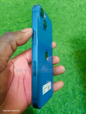 Nouveau Apple iPhone 13 128 GB Bleu
