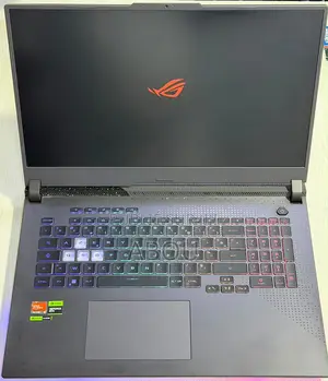 Ordinateur portable Asus ROG Strix G17 16GB AMD Ryzen 9 SSD 1T